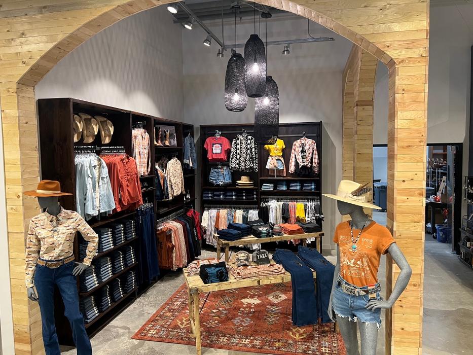 Boot Barn - Lompoc, CA