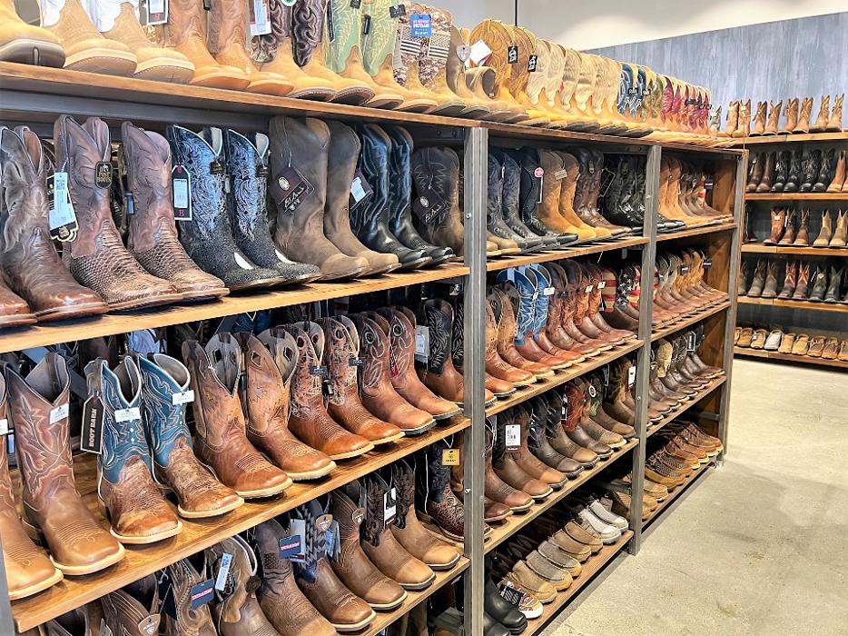 Boot Barn - Lompoc, CA