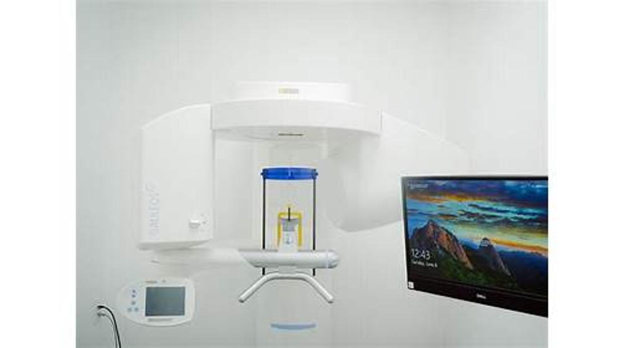 Reza Dental Care - South Gate, CA