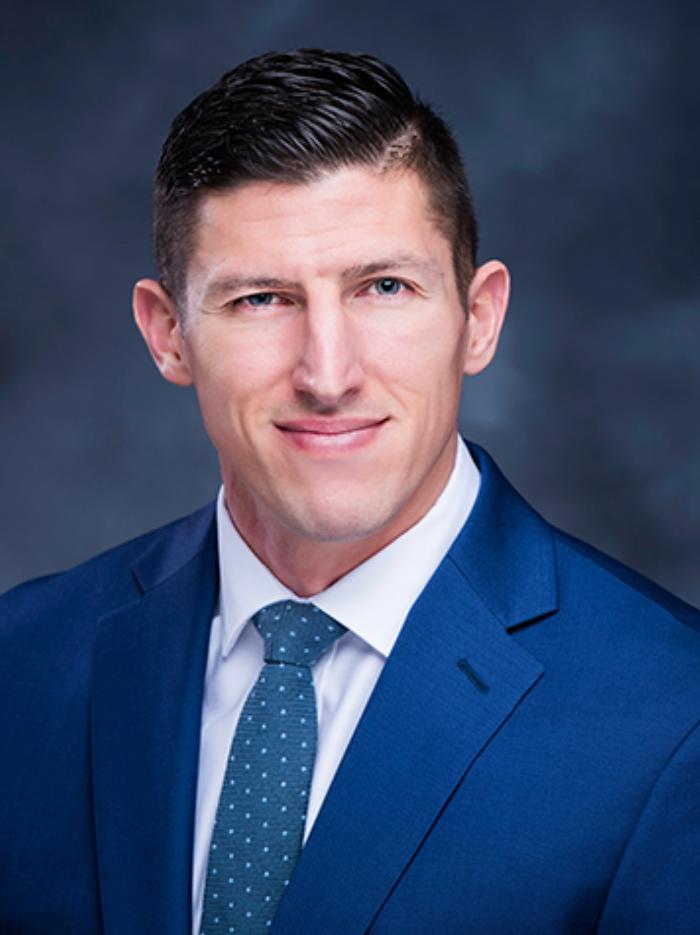 Twin Oaks Dental Studio Logo