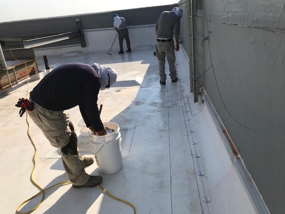 Roof Tec LLC dba EZ Roofs & EZ Restorations-Contractor Image