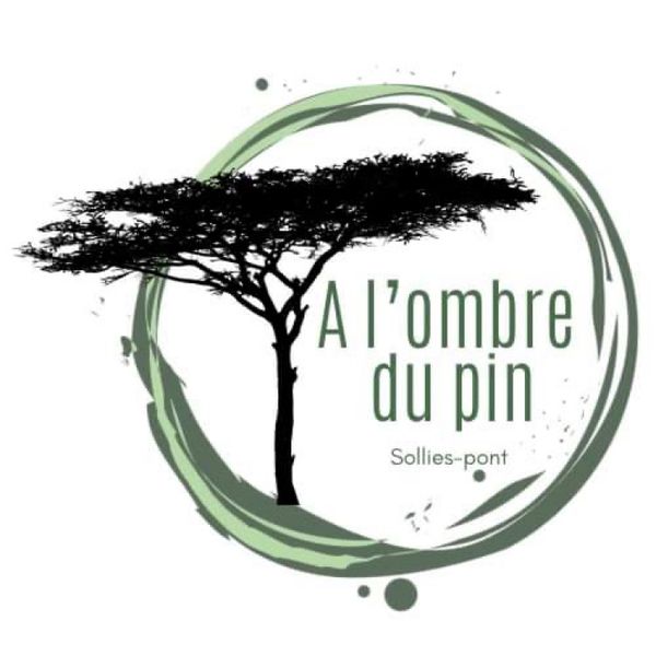 A l'Ombre du Pin