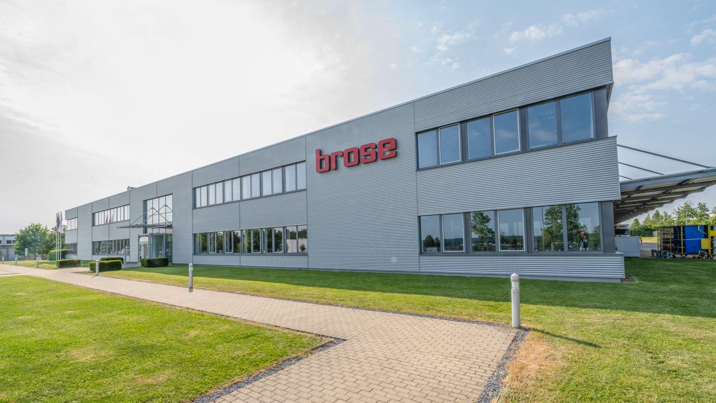 Brose Sindelfingen - Brose Fahrzeugteile, Max-Brose-Straße in Weil im Schönbuch