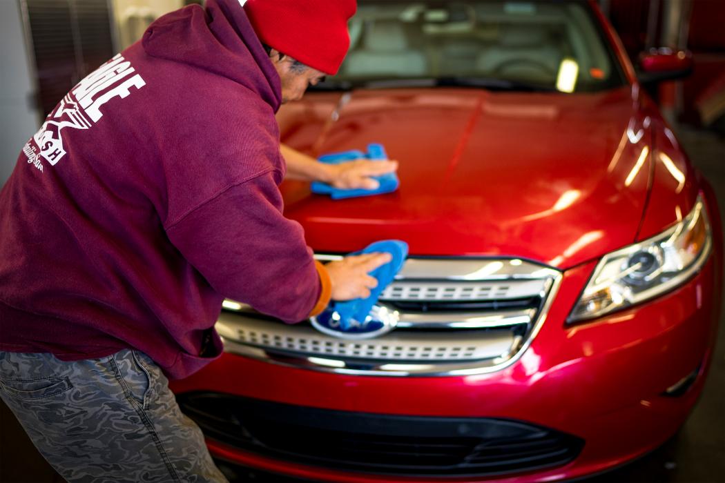 Eagle Auto Wash & Detailing Salon - Topeka, KS