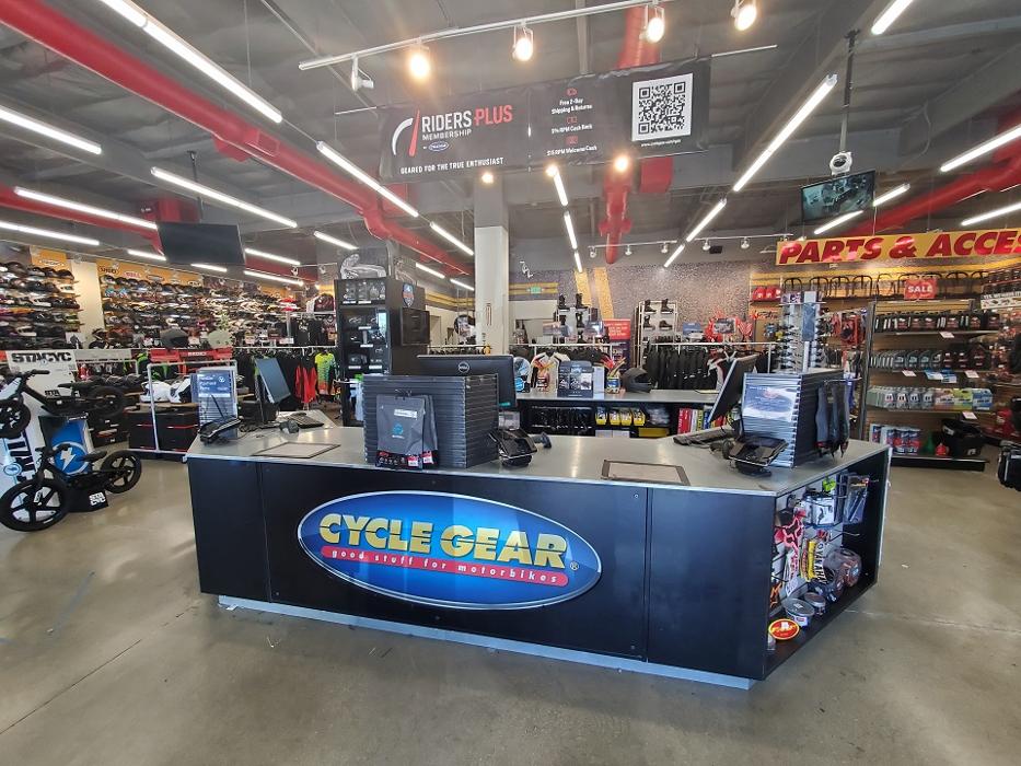 Cycle Gear - Azusa, CA