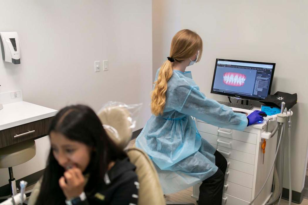 Healdsburg Orthodontics Image