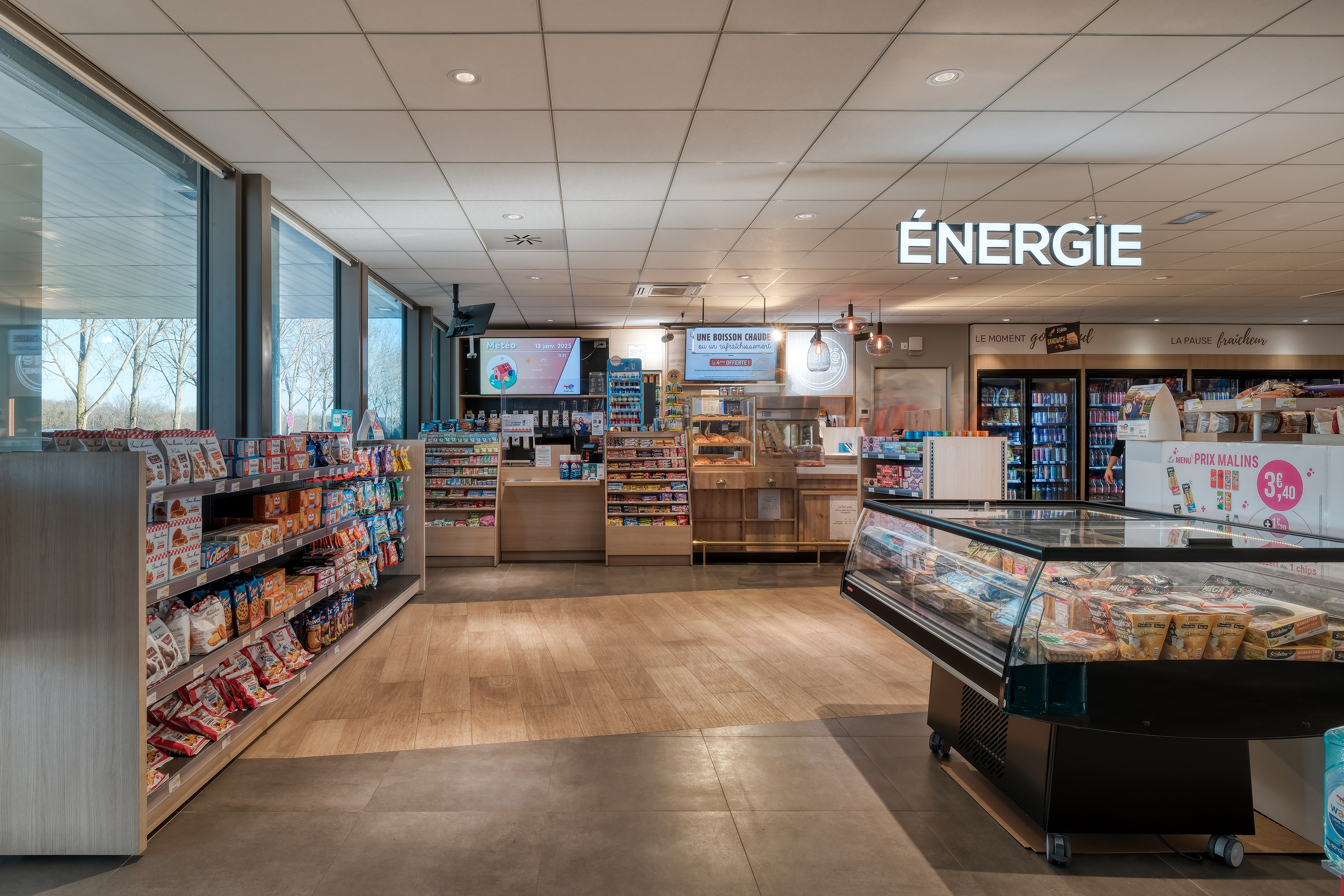 This is a picture representing NF080333 (FUELING) - RELAIS PLAINE FAVREUSE EST