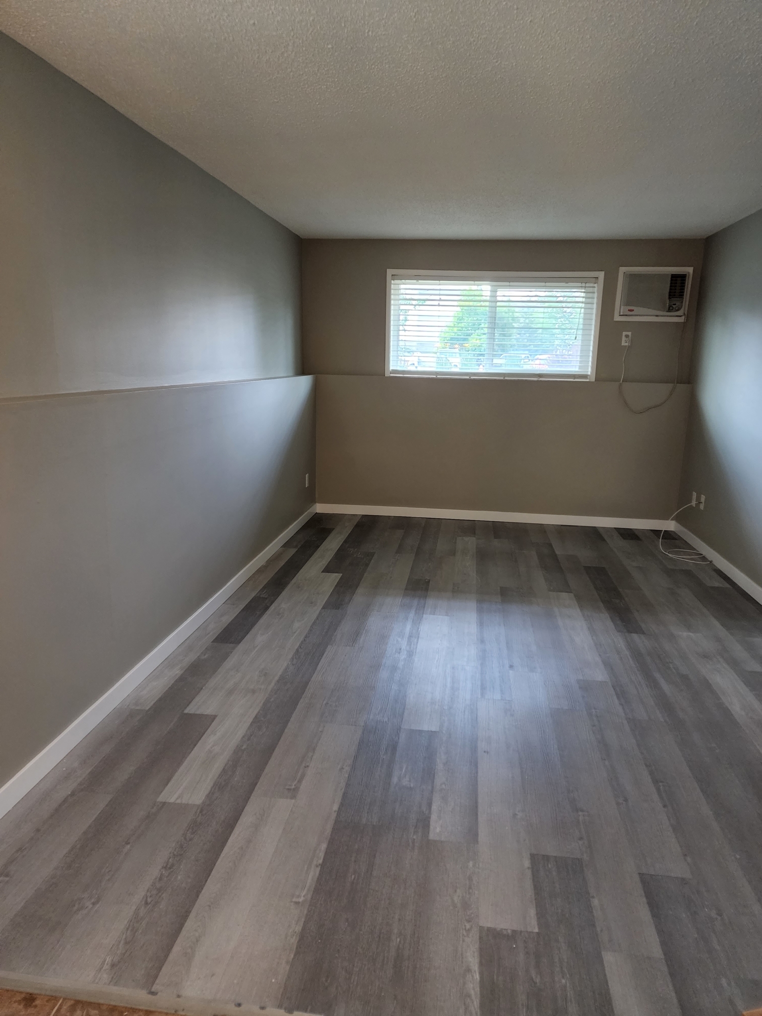 Jen's Interior Painting Inc. - Penticton, BC V2A 5L1 - (250)689-2845 | ShowMeLocal.com