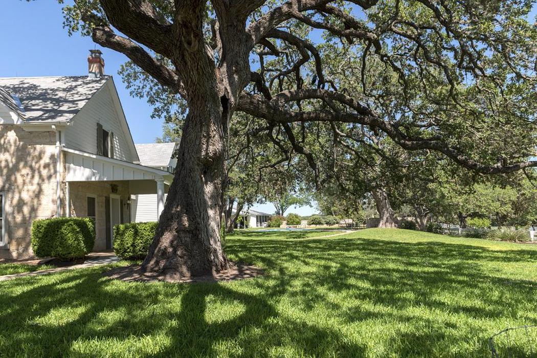 CLOSED - B&L Tree and Lawn Services - Kansas City, KS