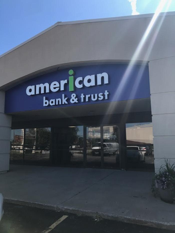 American Bank and Trust Company, N.A. Logo