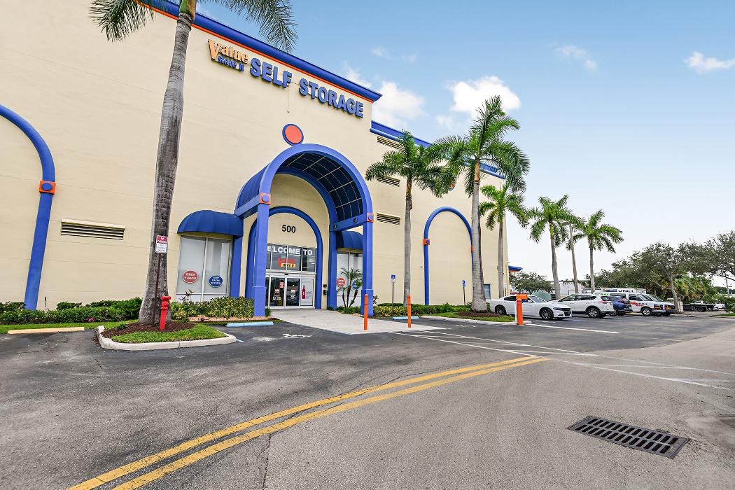 Value Store It Self Storage - Pompano Beach, FL