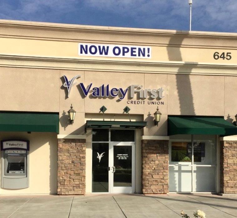 Valley First Credit Union Logo