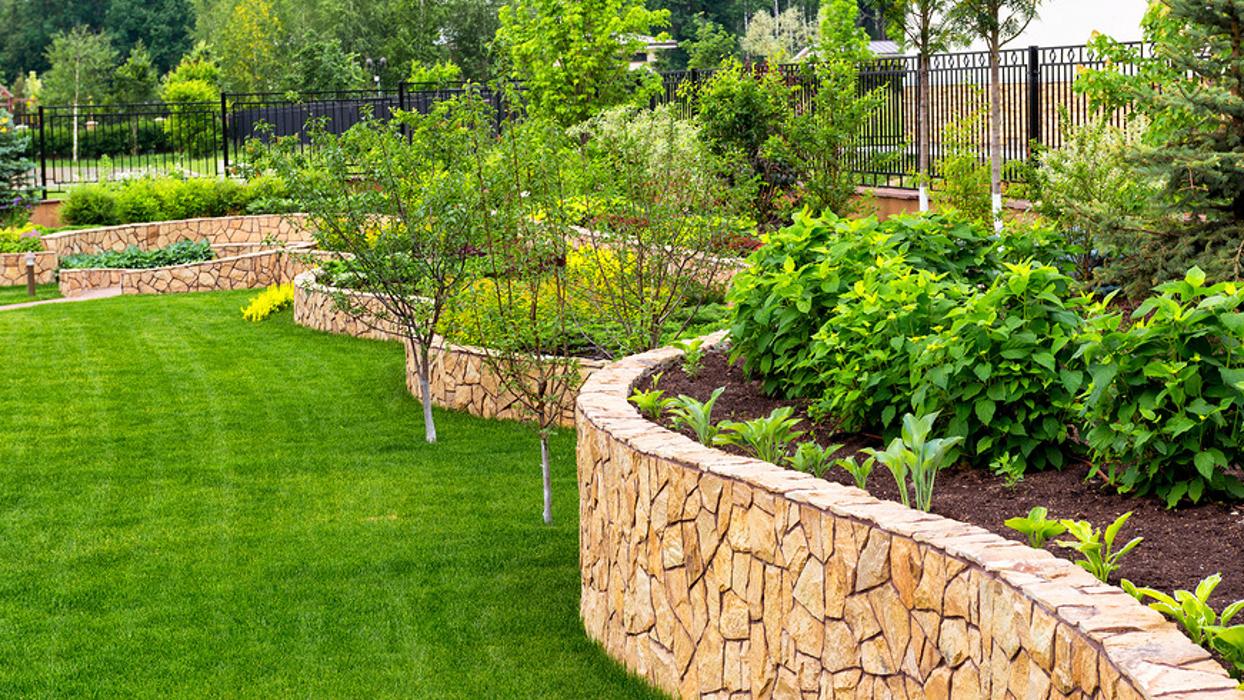 B and M Landscaping And Property Preservation LLC - Newark, OH