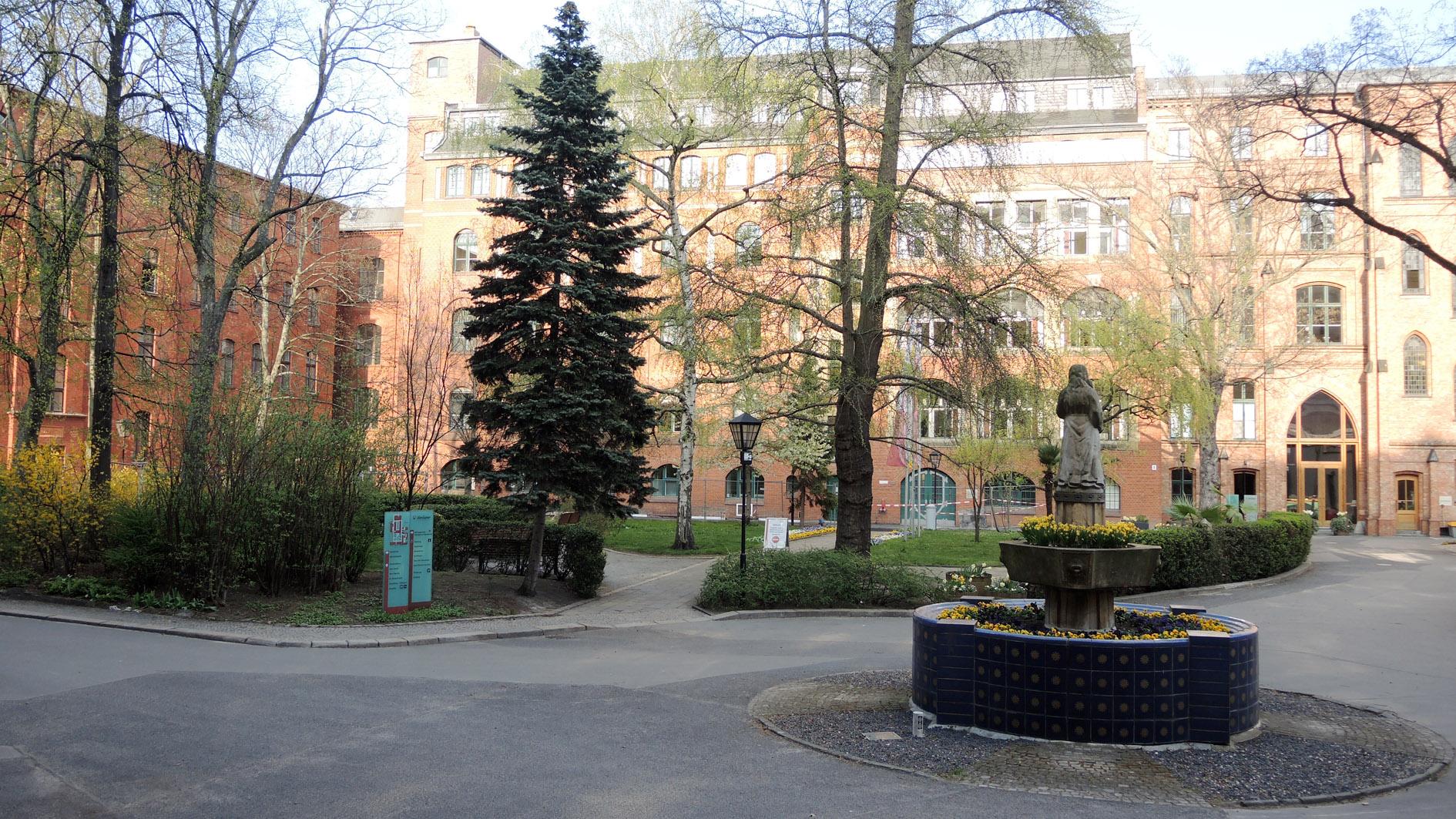 Zentrum für Intensivierte Psychotherapie und Beratung mit Traumambulanz, Große Hamburger Straße in Berlin