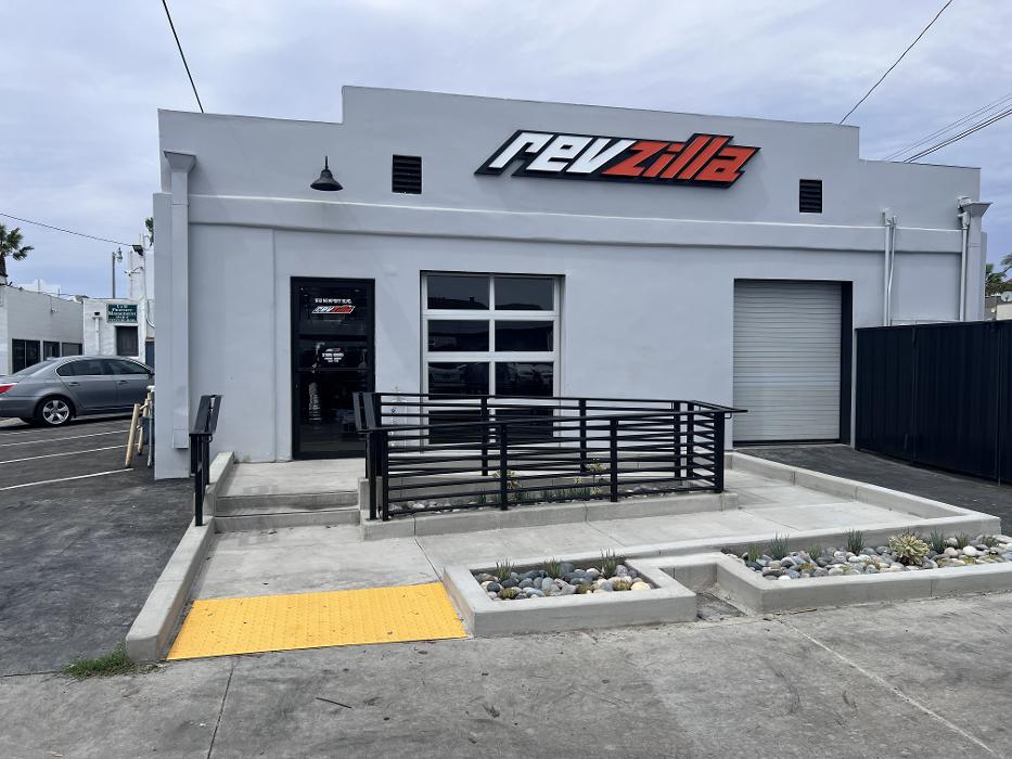 RevZilla