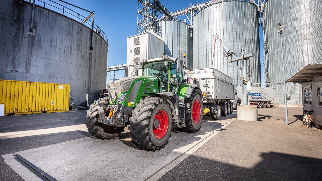 ZG Raiffeisen Agrar-Niederlassung und Getreidesilo, 1. Industriestraße in Hockenheim