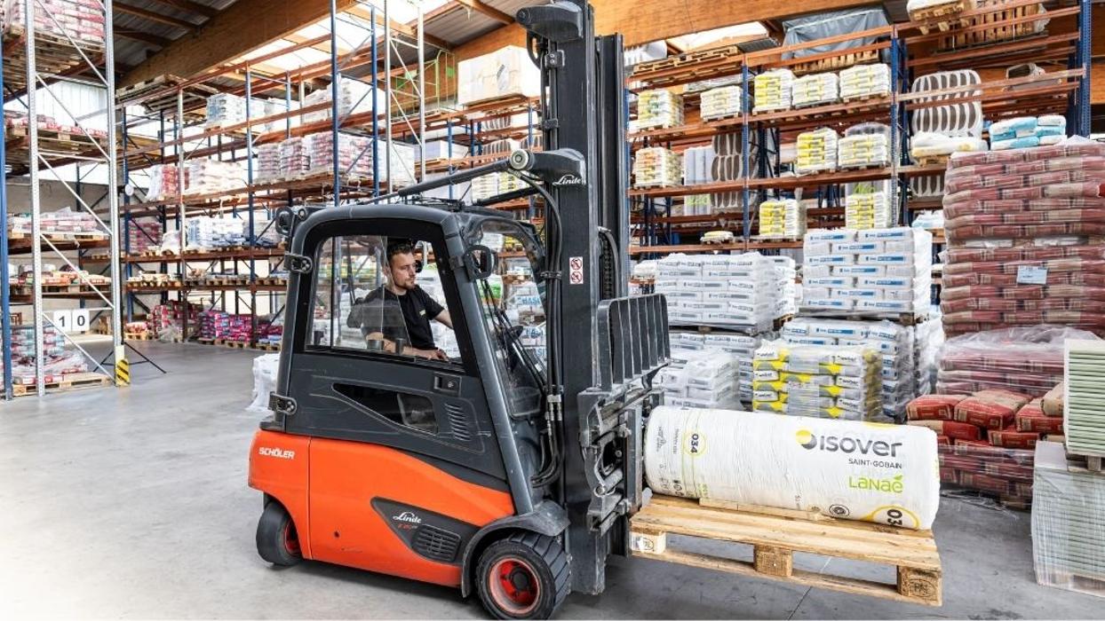 ZG Raiffeisen Baustoffe Pfullendorf, Im Goldäcker in Pfullendorf