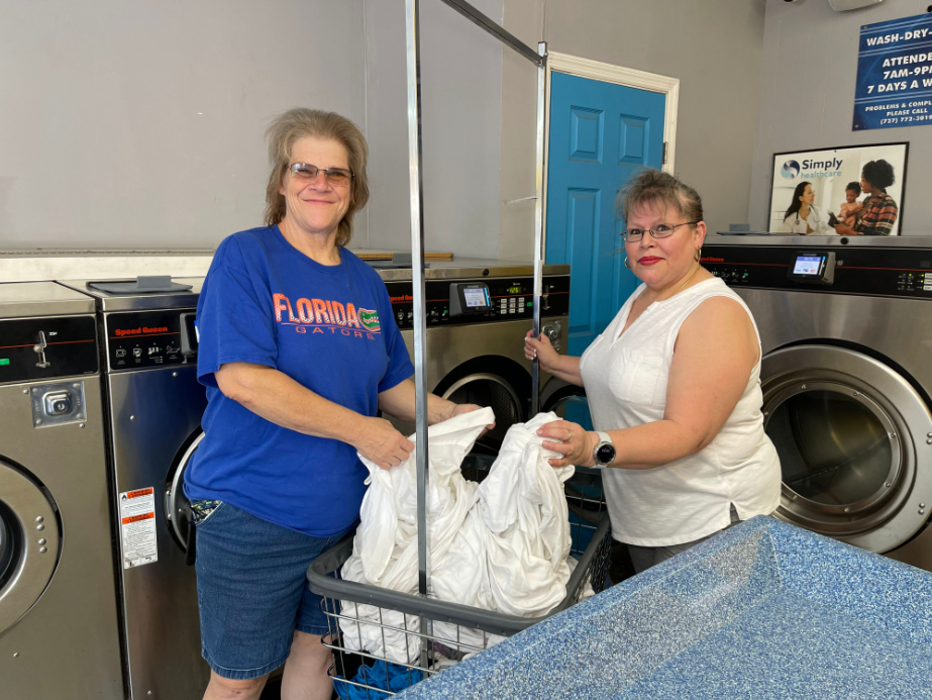 Ray's Coin Laundromat - Bradenton, FL