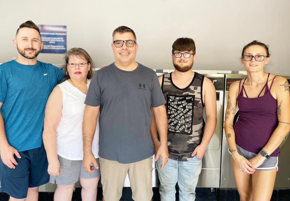 Ray's Coin Laundromat - Bradenton, FL