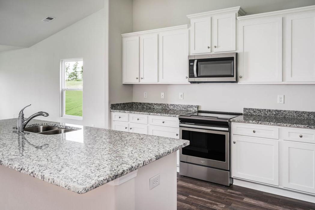 LGI Homes - Colonial Crossing Image