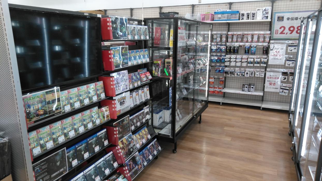 ゲオ 曳舟 店