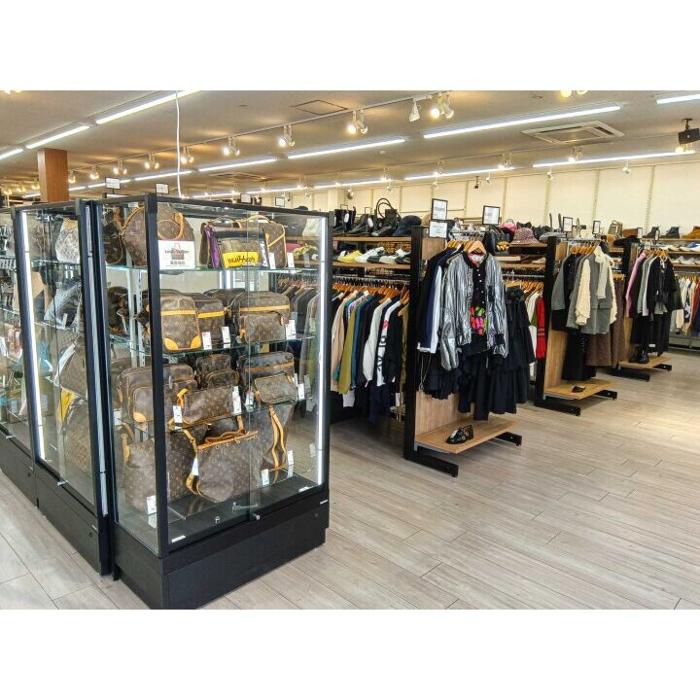 セカンドストリート 福岡高木店｜洋服(古着)・家具・家電等の買取と