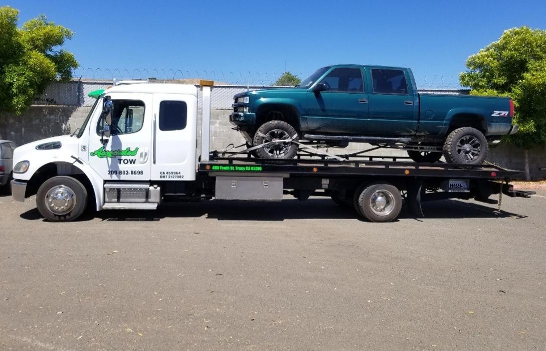 Associated Tow Image