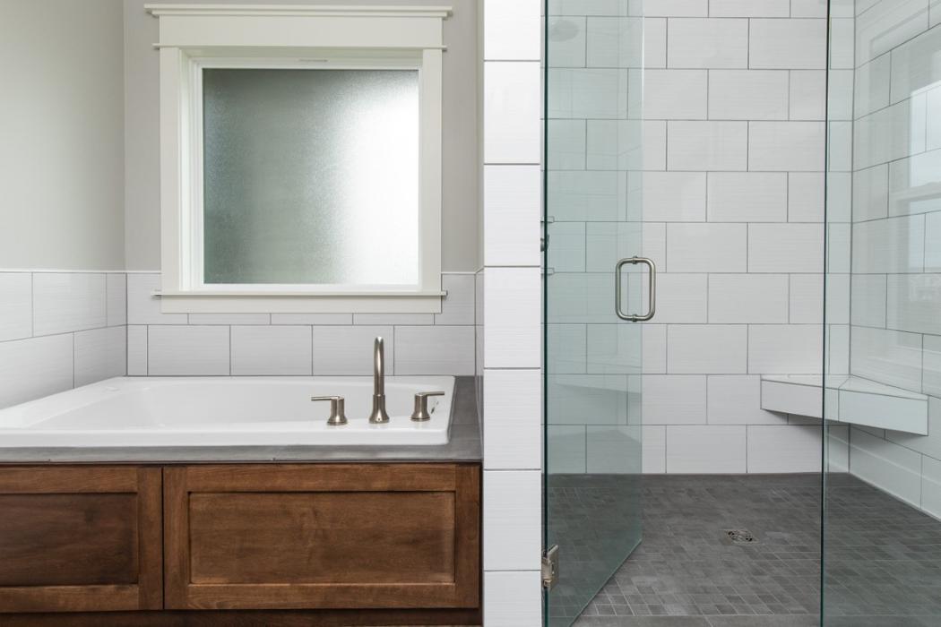 Johnson Contracting & Design - Platte City, MO