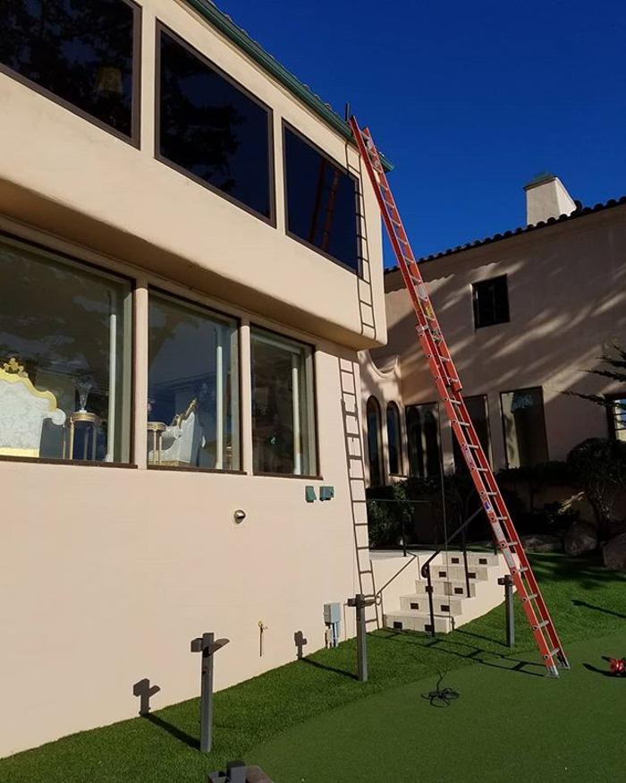 Daniels Cleaning Service - Seaside, CA