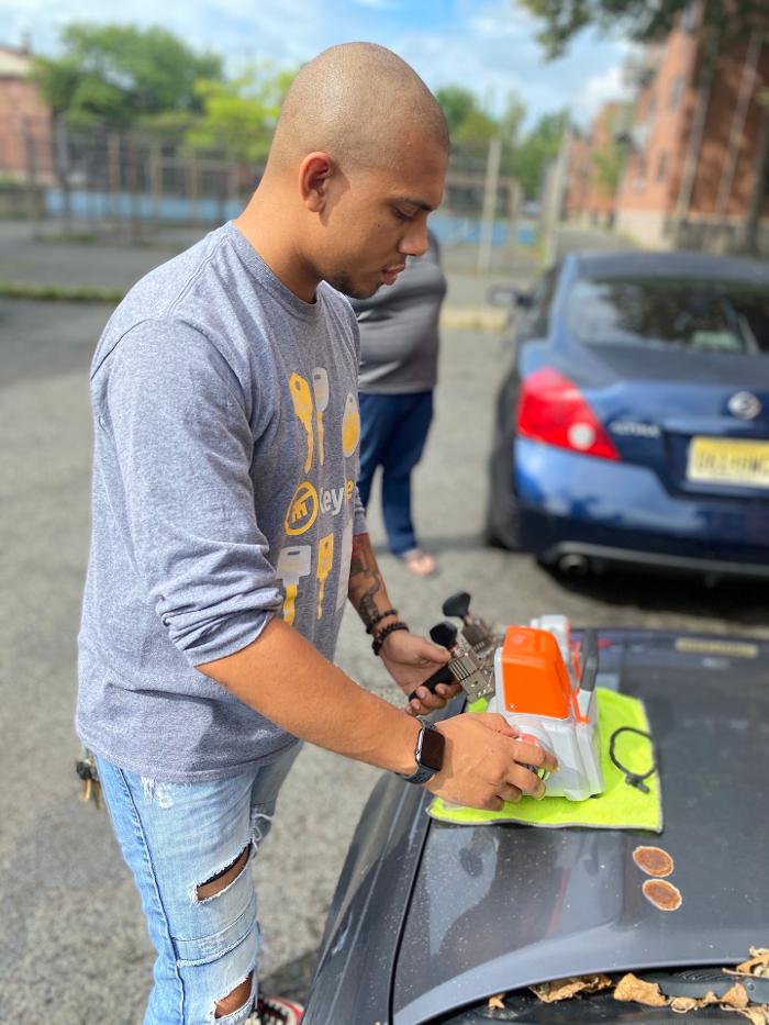 KeyMe Locksmiths - Anchorage, AK