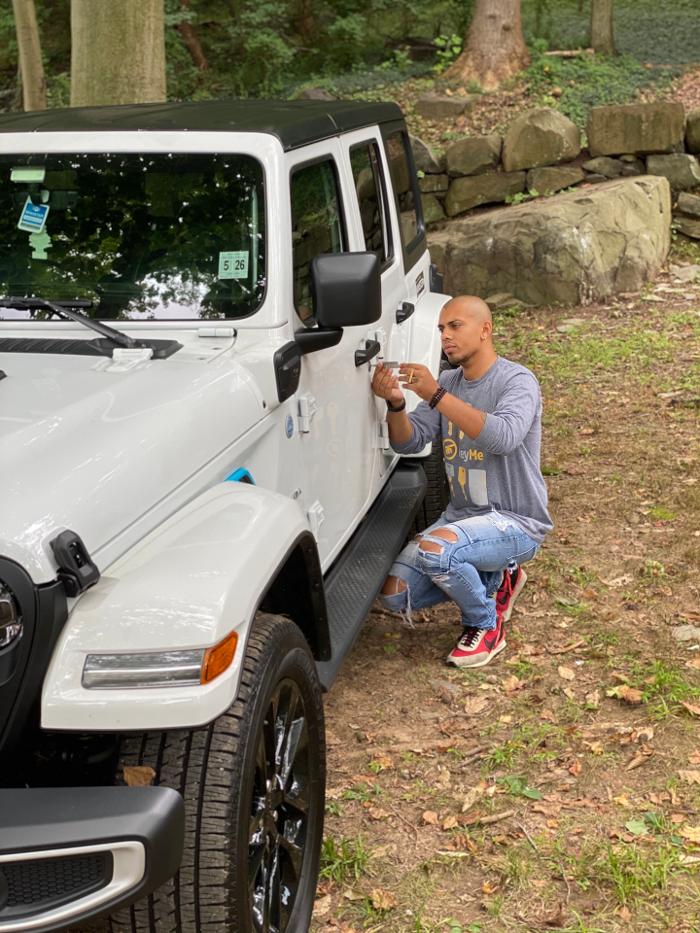 KeyMe Locksmiths - Anchorage, AK