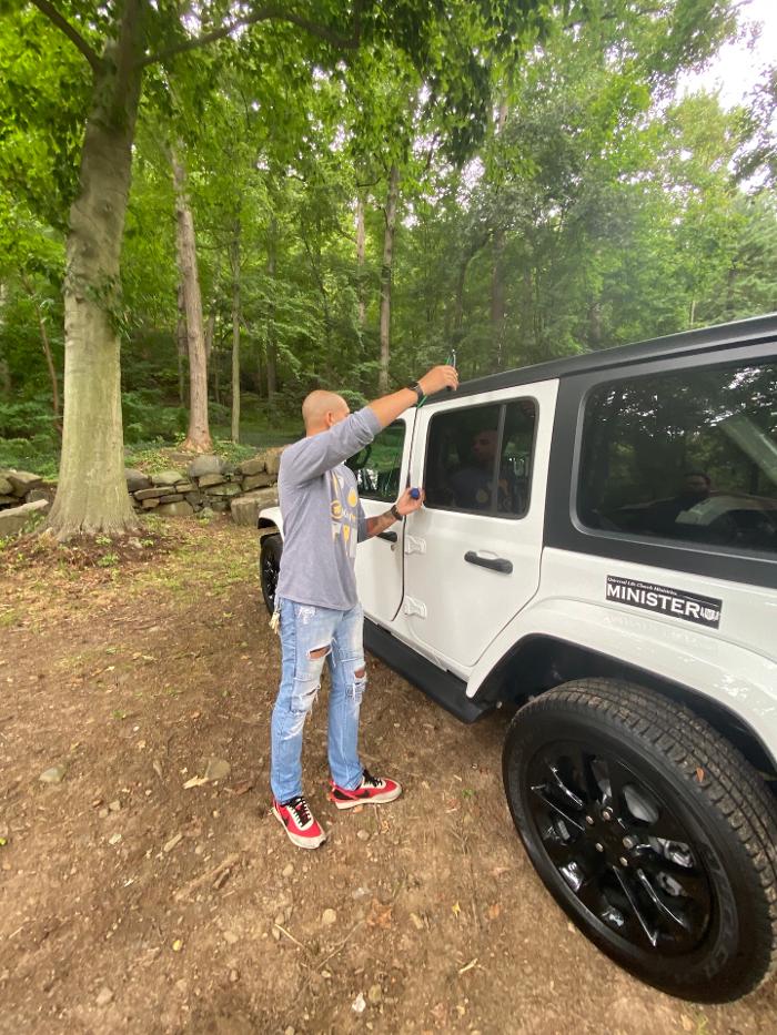 KeyMe Locksmiths - Anchorage, AK