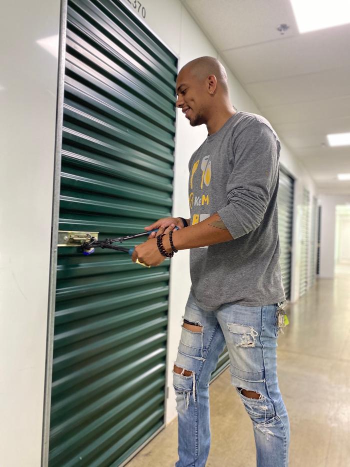 KeyMe Locksmiths - Anchorage, AK