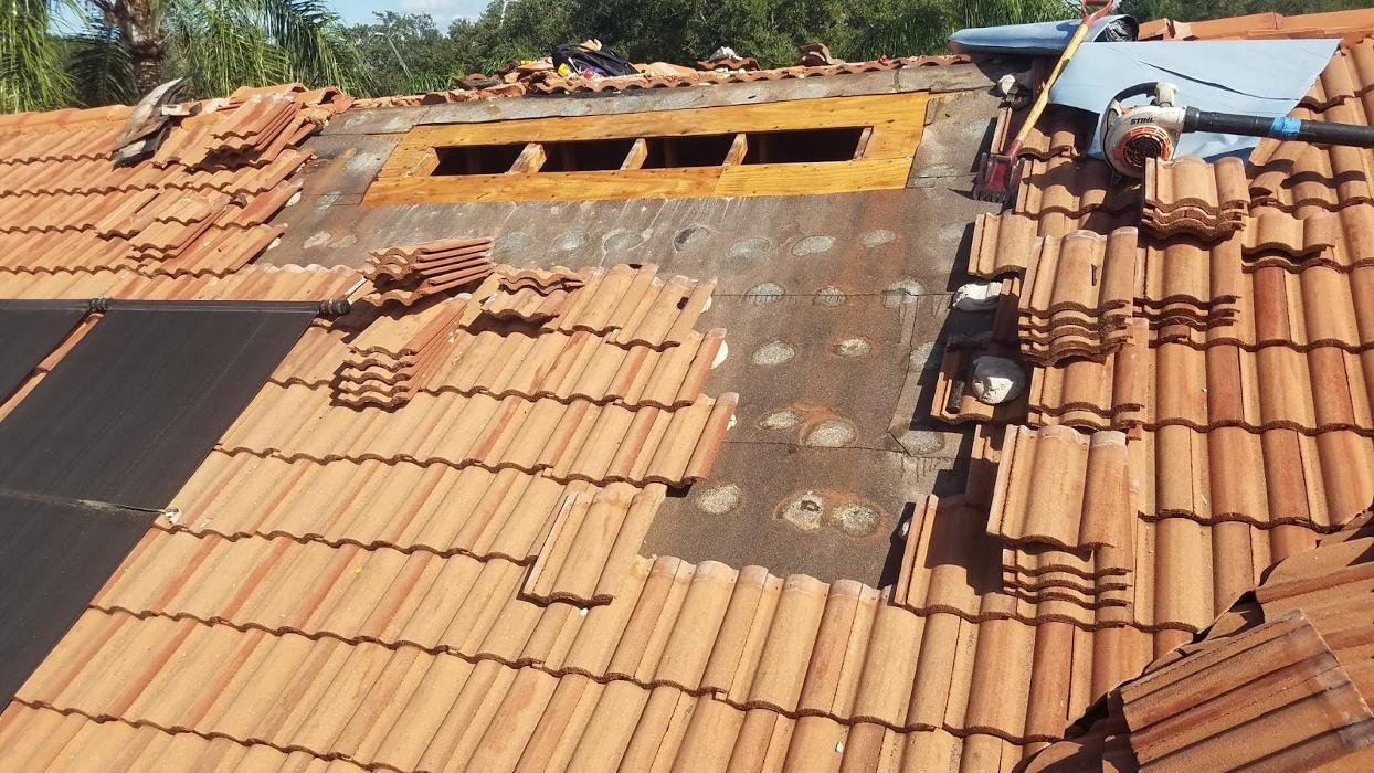 Cruz Roofing Repair - Bradenton, FL