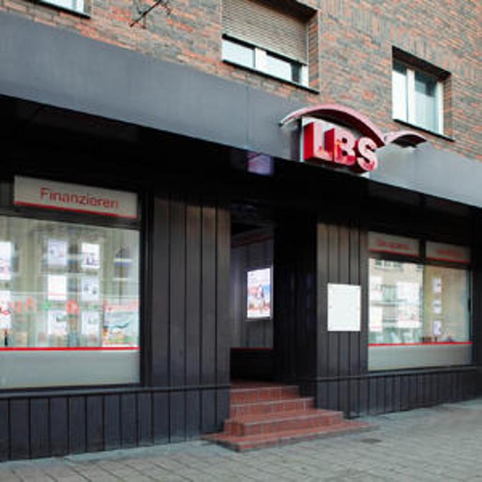 LBS Essen Altenessen Finanzierung und Immobilien, Altenessener Straße in Essen