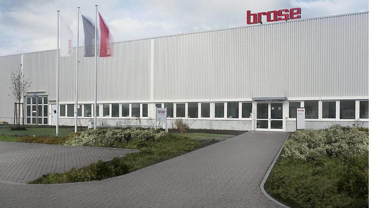Brose Rastatt - Brose Fahrzeugteile, Mercedes-Straße in Rastatt
