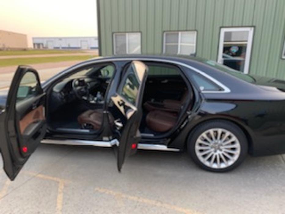 Elite Limousine - Sioux Falls, SD