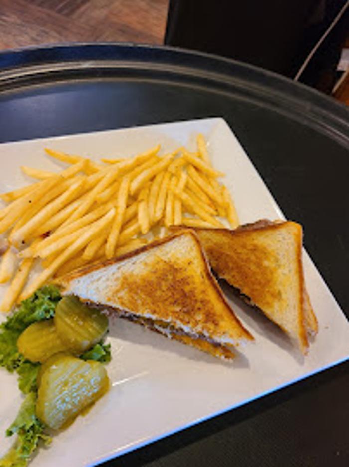 Duffy's Riverside Saloon - Redwood Falls, MN