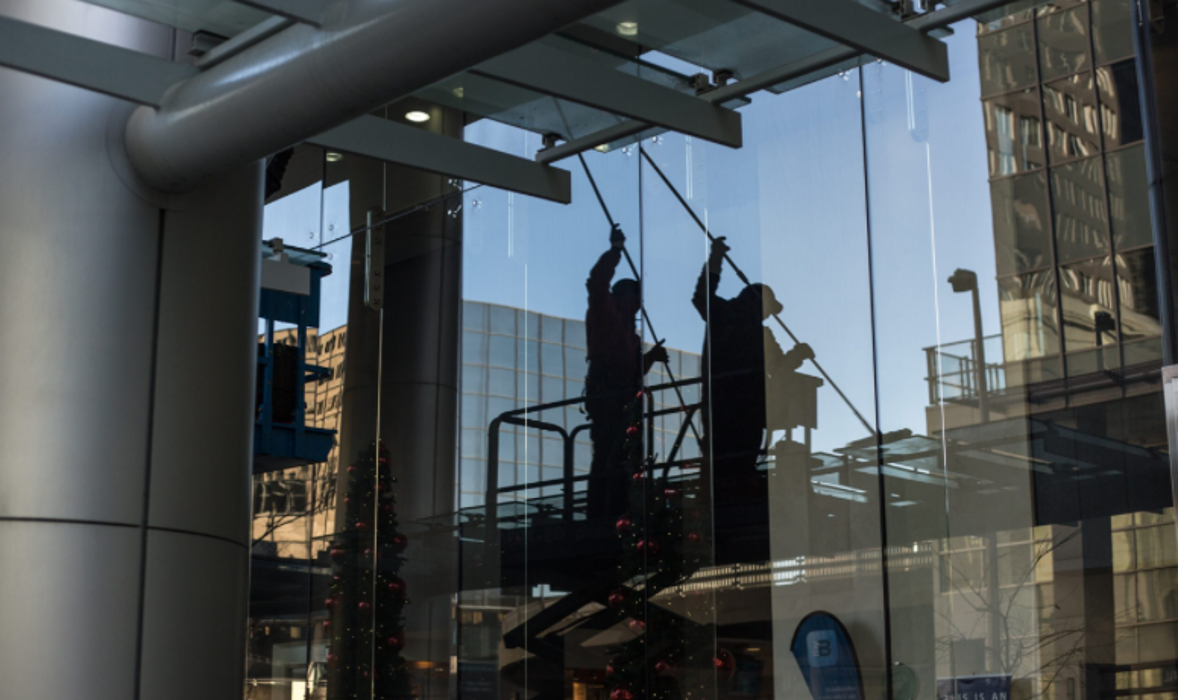 Regio Reinigung Services AG, Hans Huber-Strasse in Solothurn