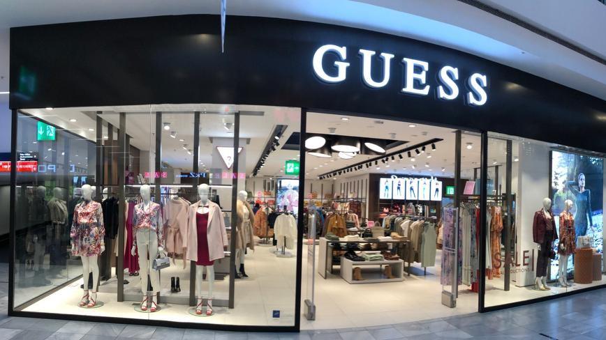 GUESS, Neue Winterthurerstrasse in Wallisellen