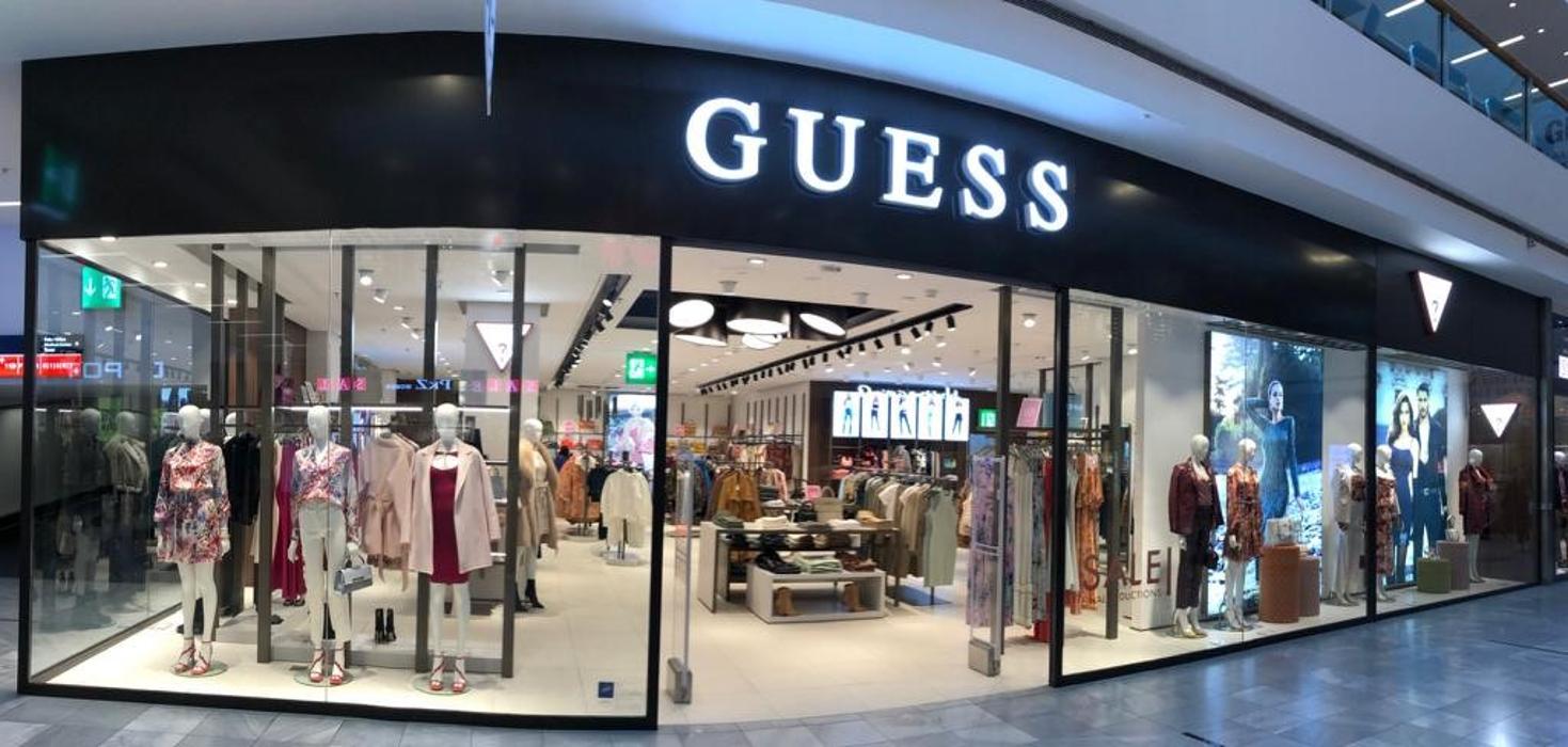 GUESS, Neue Winterthurerstrasse in Wallisellen