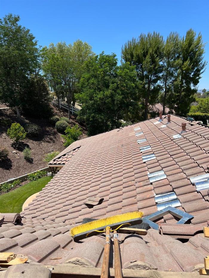 Heritage Roofing Solutions LLC - Riverside, CA