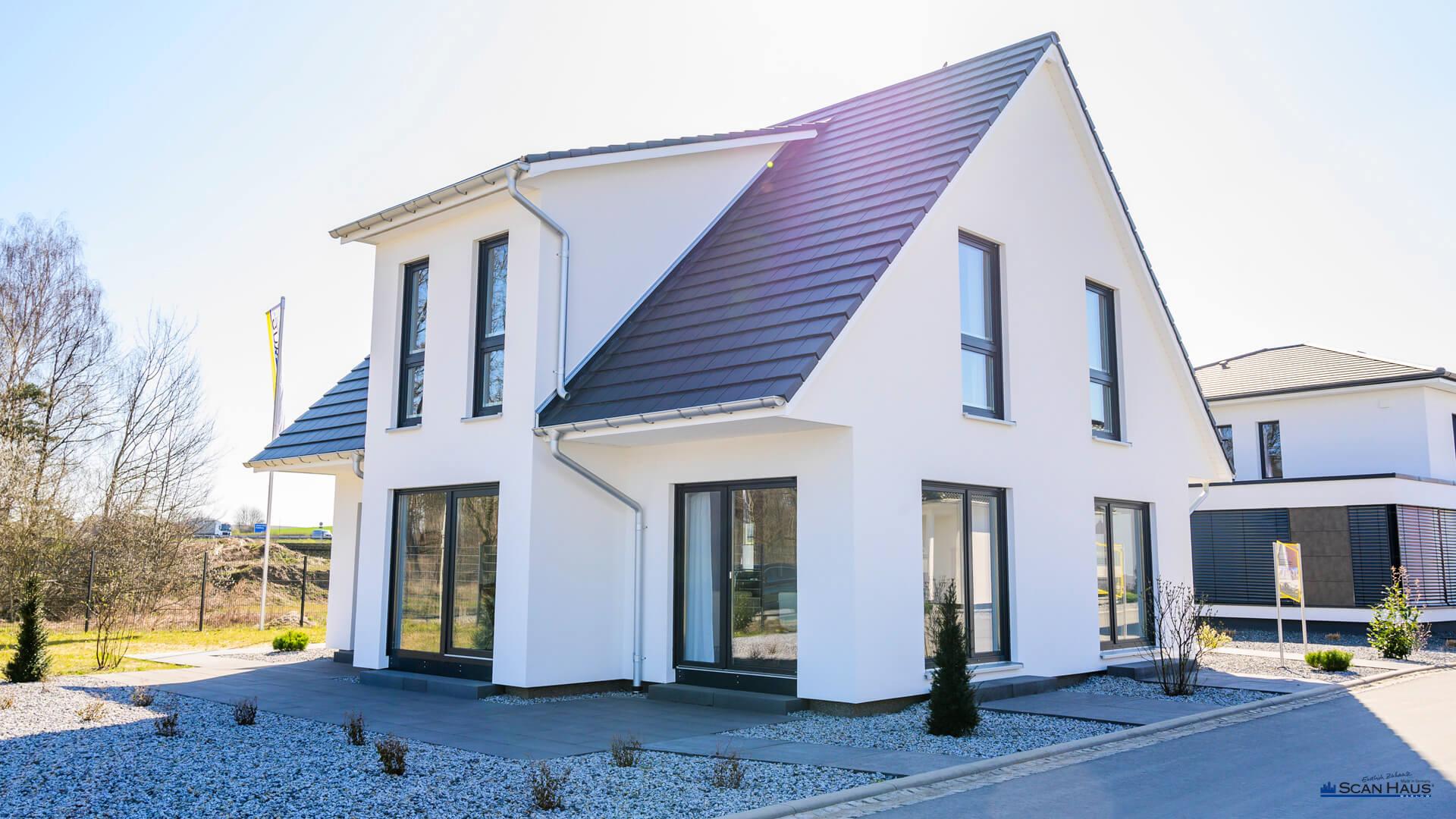 ScanHaus Musterhauscenter Dresden - Fertighausanbieter, Zur Kuhbrücke in Ottendorf-Okrilla