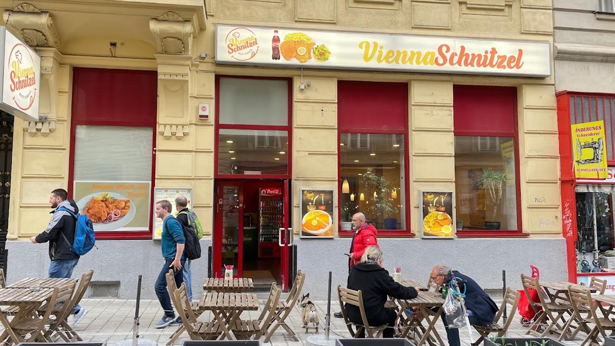 Vienna Schnitzel, Otto-Bauer-Gasse in Wien