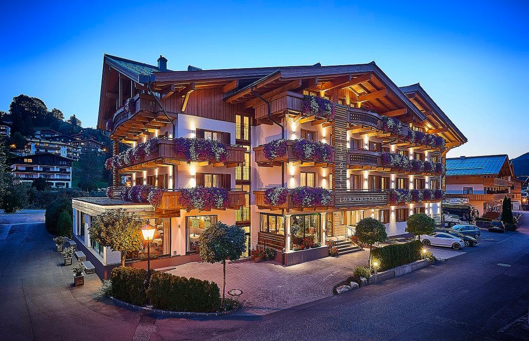 Hotel Lohningerhof, Hochkönigstraße in Maria Alm