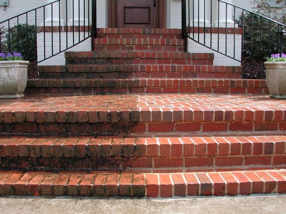 Powell's Pressure Washing - Louisville, KY