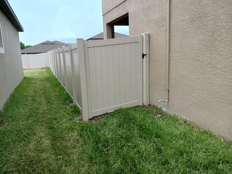 Wimauma Fencing Image