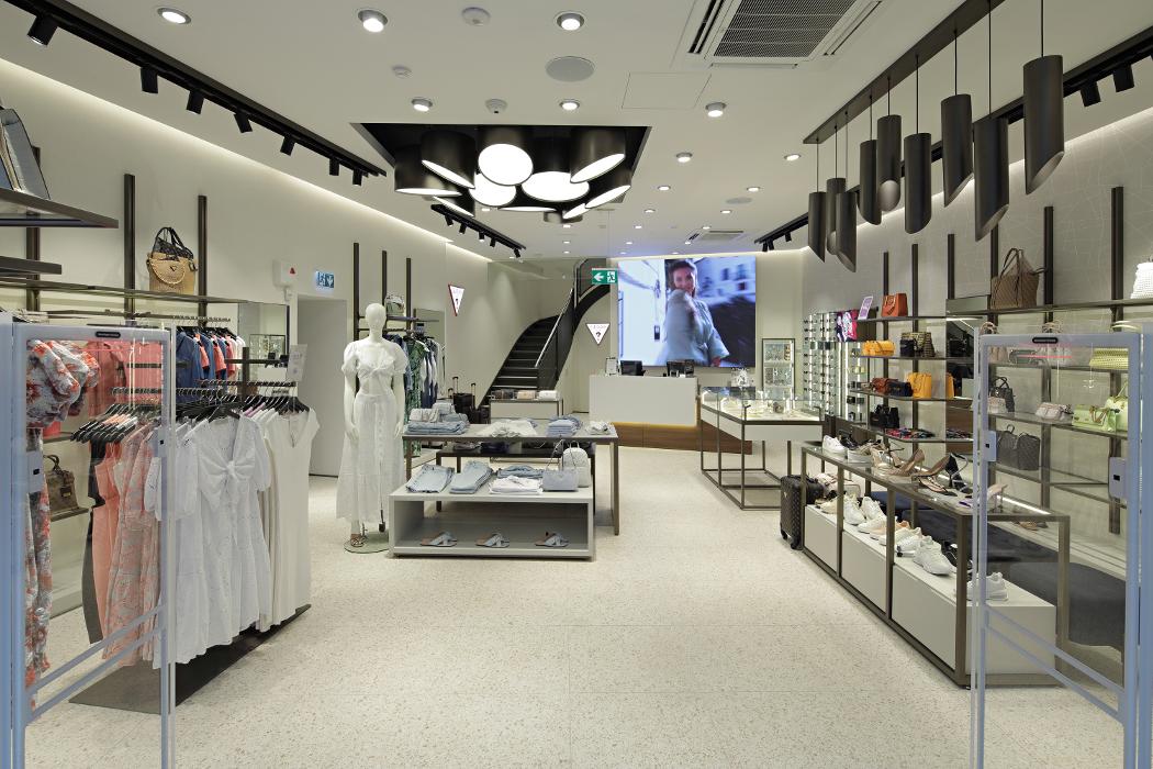 GUESS, Freie Strasse in Basel