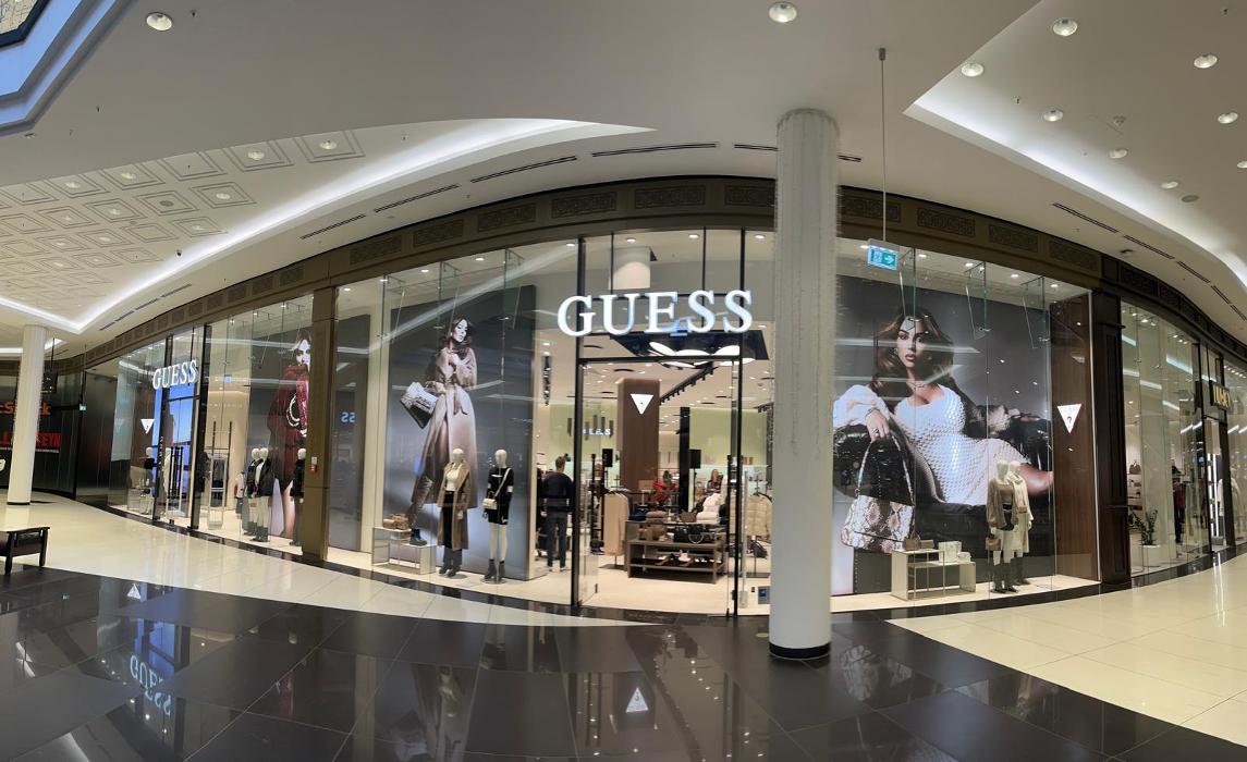 GUESS, Leipziger Platz in Berlin