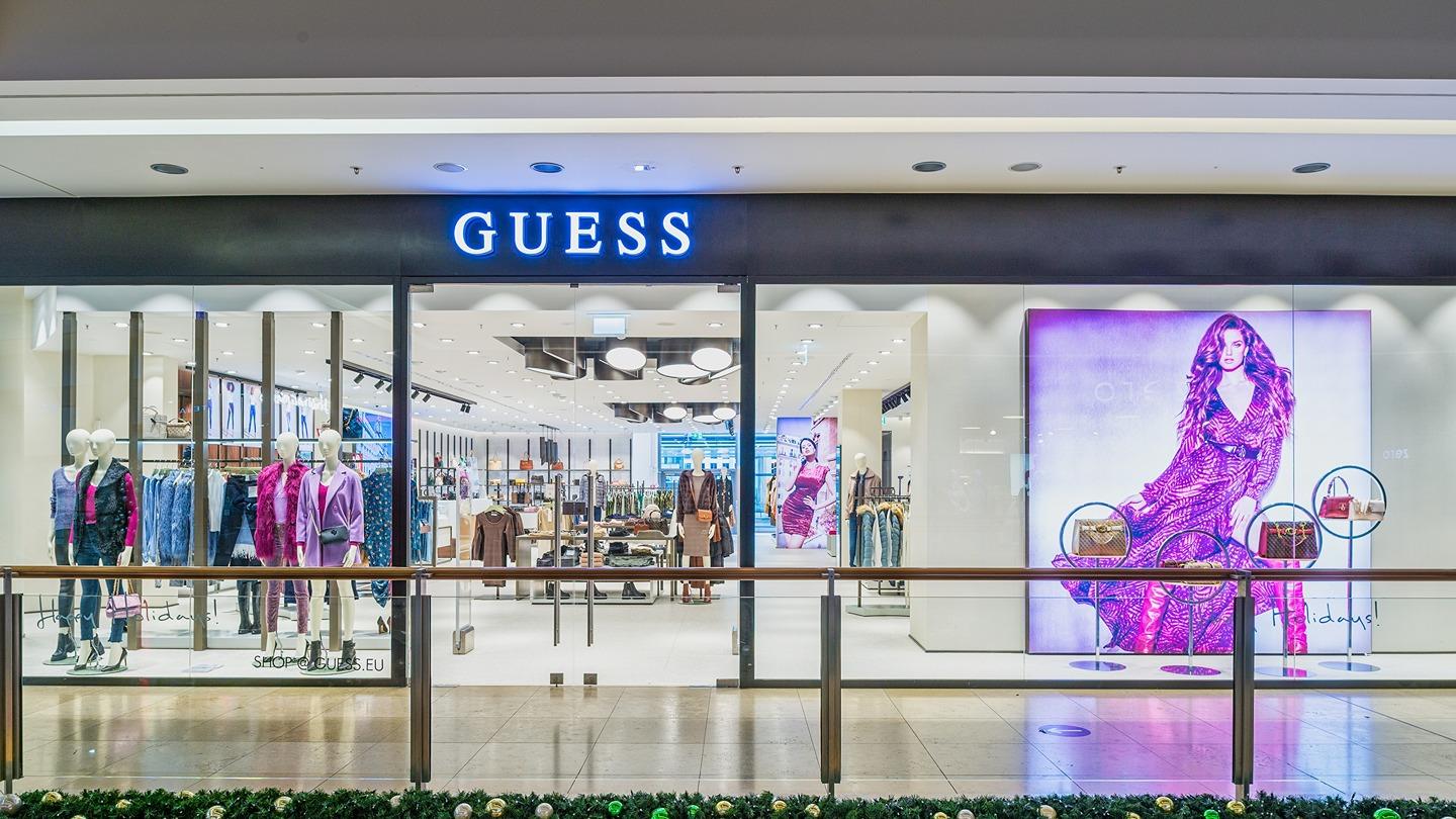 GUESS, Webergasse in Dresden